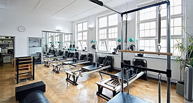 Reformer Pilates St Albans – Reformer Pilates for Long-Term Relief